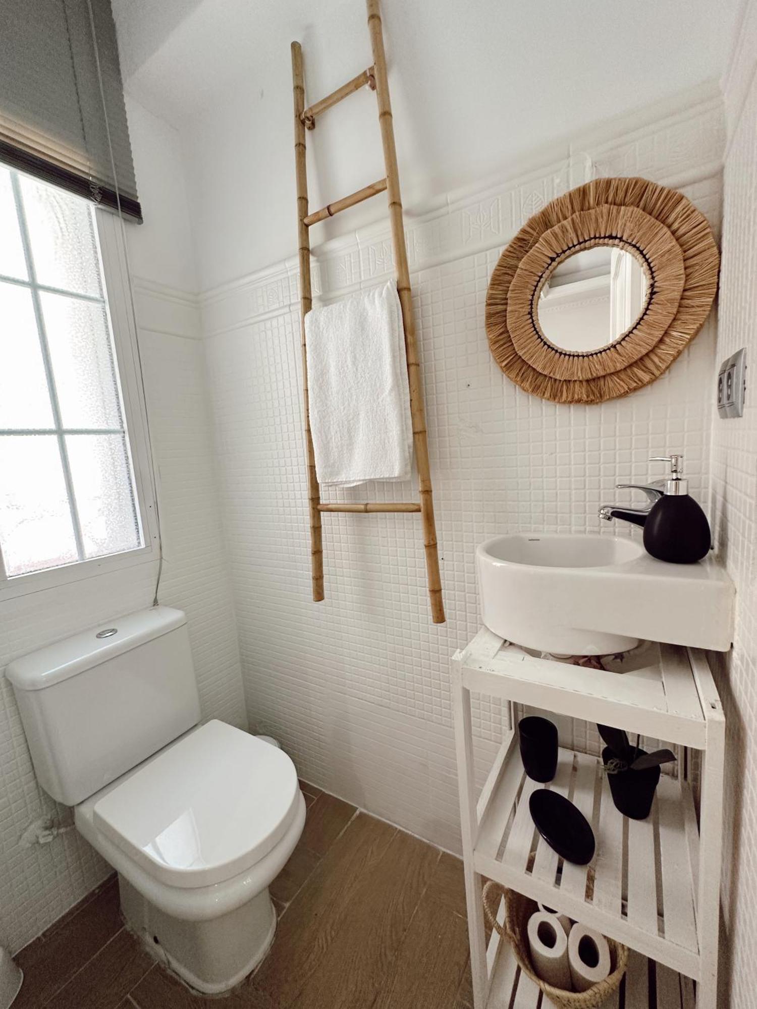 Port House, Paseo Maritimo,A Un Minuto Playa Apartment Фуeнхирола Екстериор снимка