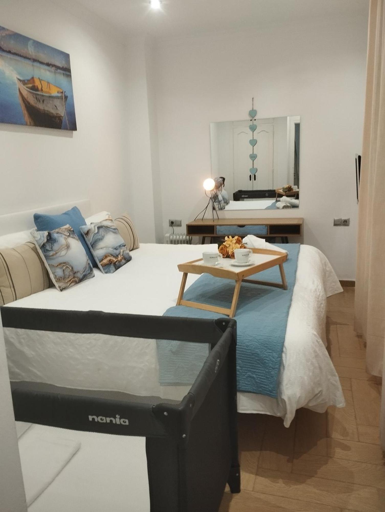 Port House, Paseo Maritimo,A Un Minuto Playa Apartment Фуeнхирола Екстериор снимка